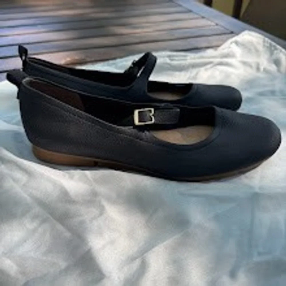Dr Scholls Feel Good Flex Mary Jane Flats Black Buckle Shoes Size 9.5M